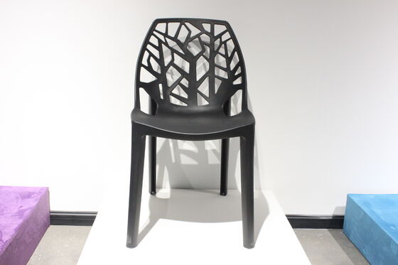 Bom preço Cadeira de plástico moderna de fácil limpeza Opção de assento ergonômico contemporâneo Ideal para cafés Salões e salas de reuniões on-line